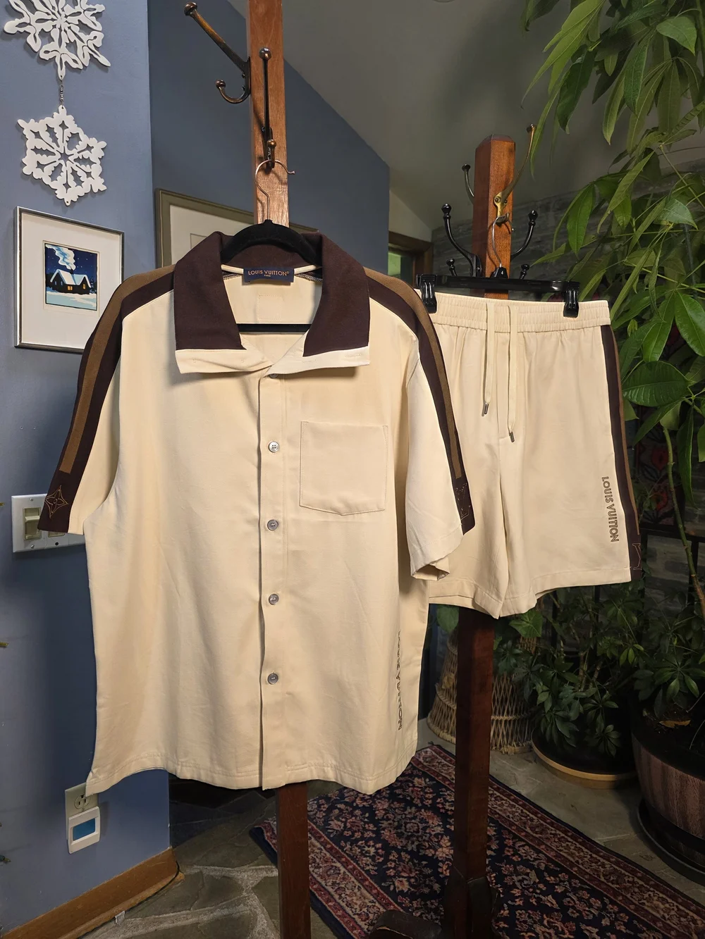 MADE IN ITALY LOUIS VUITTON BICOLOR WARM UP SHORTS XL
